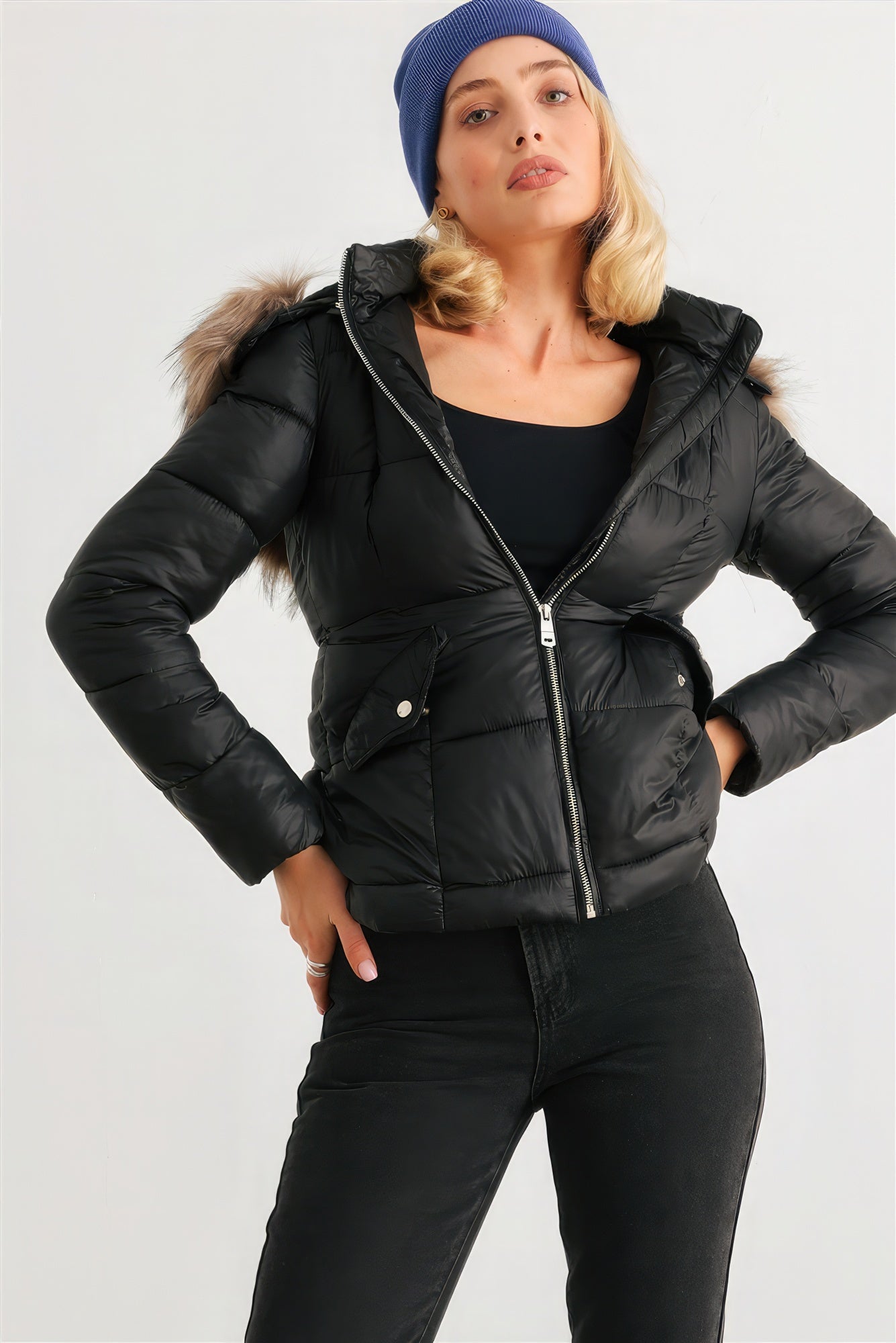 Long Sleeve Faux Fur Hood Padded Water Resistant Finish Jacket